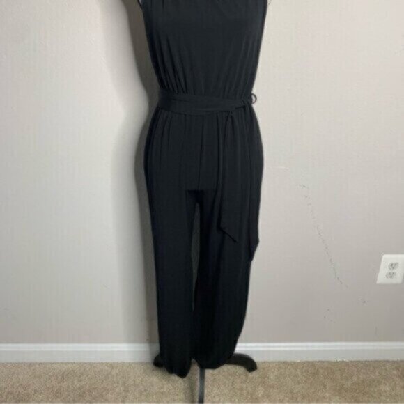 Hot Miami Styles Black Slit Hem Belted Harem Jumpsuit - Picture 5 of 13